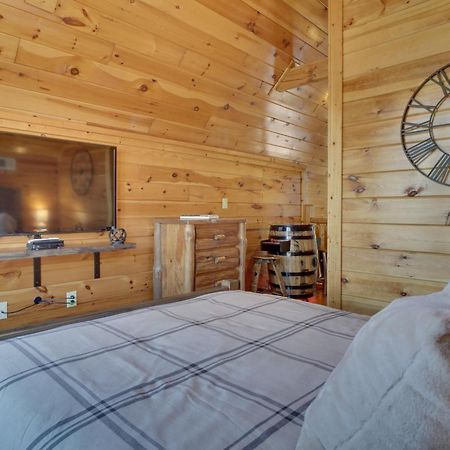 Hatcher Mtn Retreat Sevierville Cabin With Hot Tub! Dış mekan fotoğraf