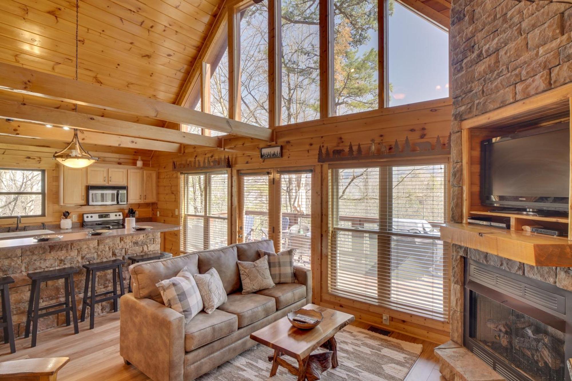 Hatcher Mtn Retreat Sevierville Cabin With Hot Tub! Dış mekan fotoğraf