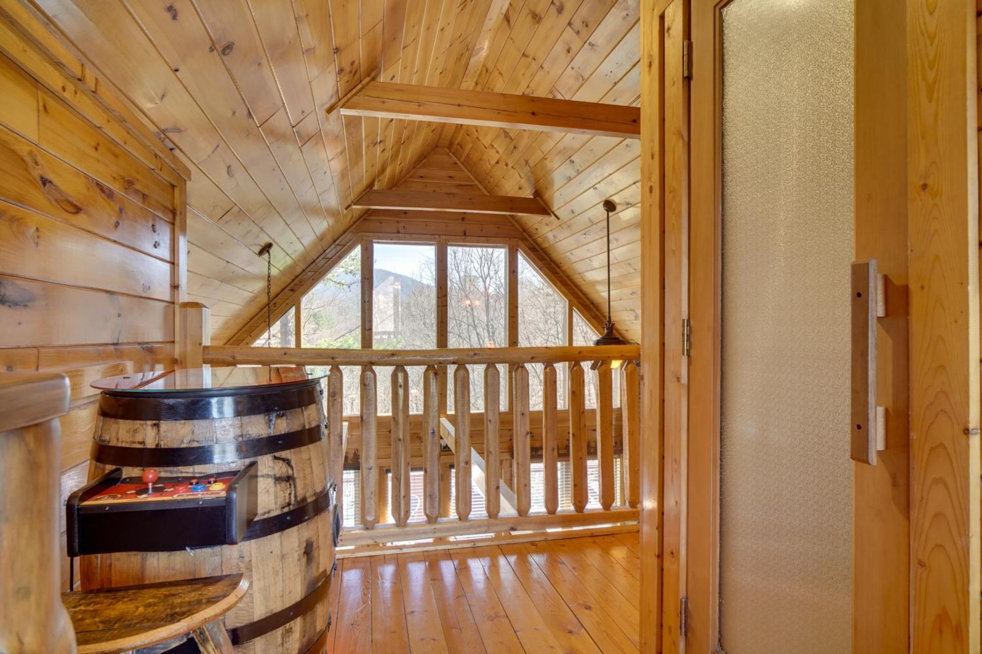 Hatcher Mtn Retreat Sevierville Cabin With Hot Tub! Dış mekan fotoğraf